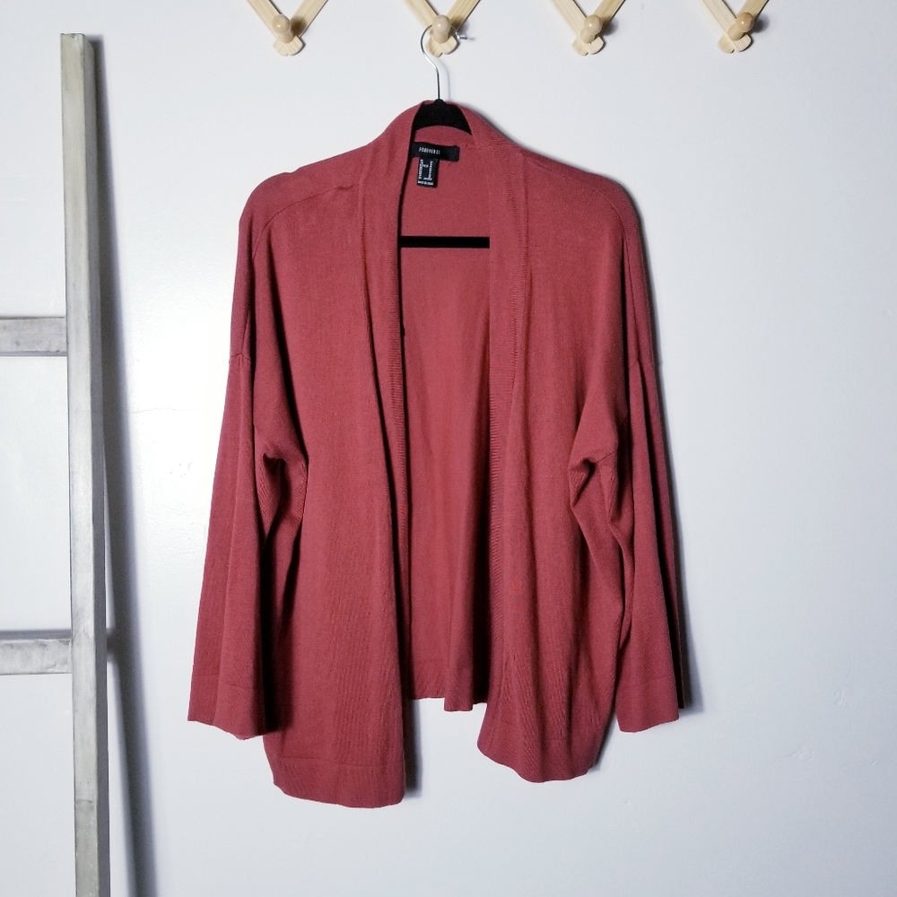 FOREVER 21 ORANGISH RED OVERSIZED CARDIGAN SIZE MEDIUM